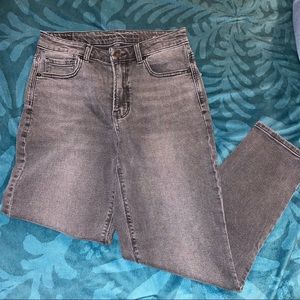 American Eagle Mom Jeans